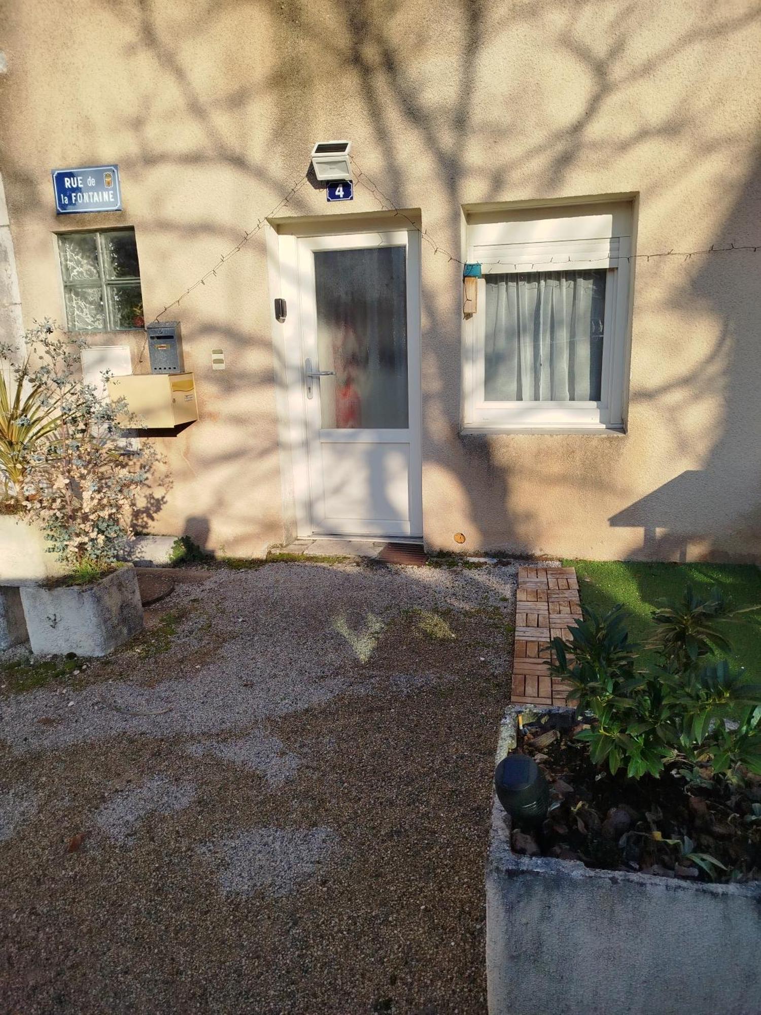 Maison De Village Appartement Rdc Avec Terrasse 日村 外观 照片